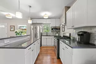 2111 W 12th St, Austin, TX 78703 - Photo 7