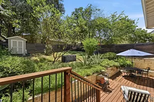 2111 W 12th St, Austin, TX 78703 - Photo 23