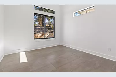 4400 Lindberg Lane, Lago Vista, TX 78645 - Photo 33