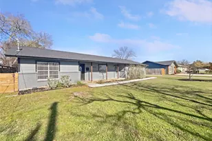 1105 E 17th St, Georgetown, TX 78626 - Photo 15