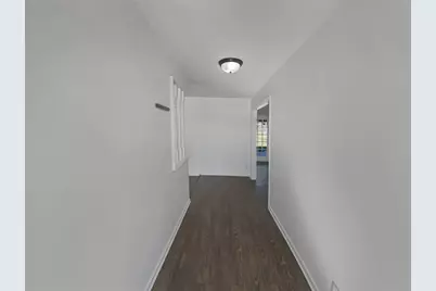 1105 E 17th Street, Georgetown, TX 78626 - Photo 7