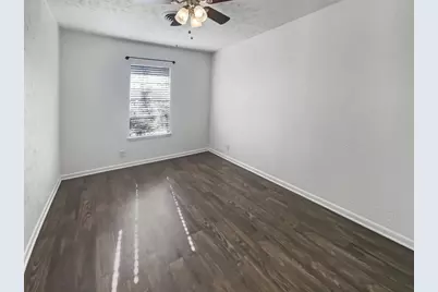 1105 E 17th Street, Georgetown, TX 78626 - Photo 13