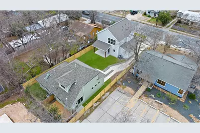 512 W Saint Johns Avenue #B (back unit), Austin, TX 78752 - Photo 15