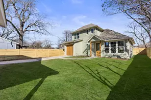 512 W St Johns Ave, Austin, TX 78752 - Photo 3