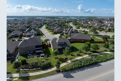 953 Vista Gardens Drive, Buda, TX 78610 - Photo 35