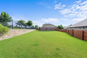 953 Vista Gardens Dr, Buda, TX 78610 - Photo 31