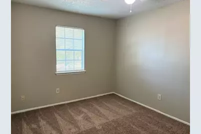 2008 E Stassney Lane #B, Austin, TX 78744 - Photo 11