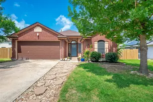 105 Dogwood Dr, Georgetown, TX 78626 - Photo 1