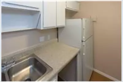 400 W 34th Street #101, Austin, TX 78705 - Photo 9