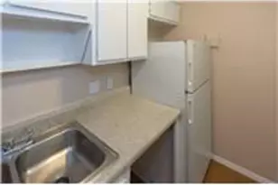400 W 34th St, Austin, TX 78705 - Photo 9