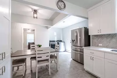 1104 Perry Road, Austin, TX 78721 - Photo 3