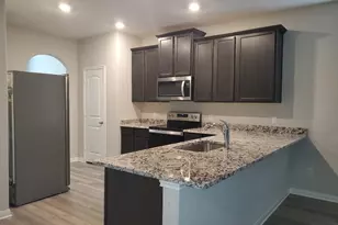 136 Constitution St, Liberty Hill, TX 78642 - Photo 9