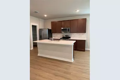 136 Hartson Drive, Taylor, TX 76574 - Photo 5