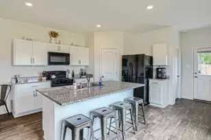 259 Levi Lndg, Kyle, TX 78640 - Photo 5