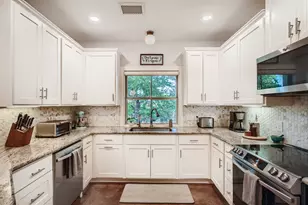 21825 Briarcliff Dr, Spicewood, TX 78669 - Photo 9