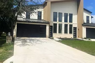 804 Hi Cir W, Horseshoe Bay, TX 78657 - Photo 1