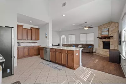 19301 Melwas Way, Pflugerville, TX 78660 - Photo 3