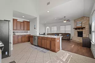 19301 Melwas Way, Pflugerville, TX 78660 - Photo 3