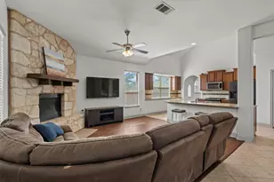 19301 Melwas Way, Pflugerville, TX 78660 - Photo 7