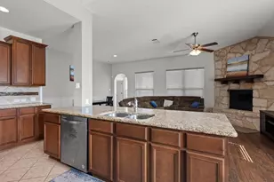 19301 Melwas Way, Pflugerville, TX 78660 - Photo 9