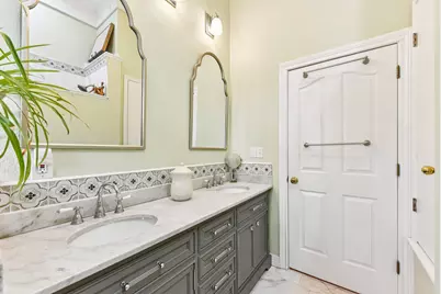 419 W San Antonio Street, Lockhart, TX 78644 - Photo 23