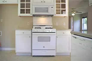 807 Camino Real Dr, Leander, TX 78641 - Photo 11