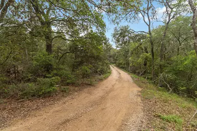 1306 Thousand Oaks Loop, San Marcos, TX 78666 - Photo 29