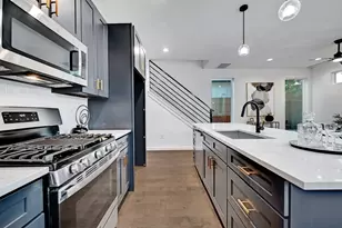 6210 Larch Terrace, Austin, TX 78741 - Photo 11