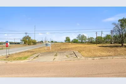 711-1 Avenue N Street, Marble Falls, TX 78654 - Photo 3