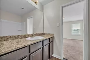 5021 Cressler Ln, Jarrell, TX 76537 - Photo 11
