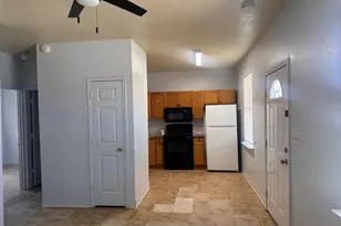 251 Zimmerman Ave, Bastrop, TX 78602 - Photo 3