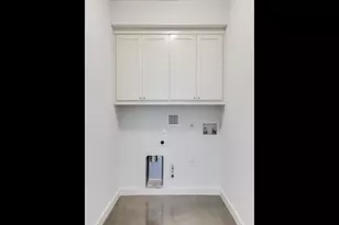 5600 William Holland Ave, Austin, TX 78756 - Photo 21