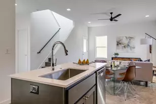 5600 William Holland Ave, Austin, TX 78756 - Photo 9