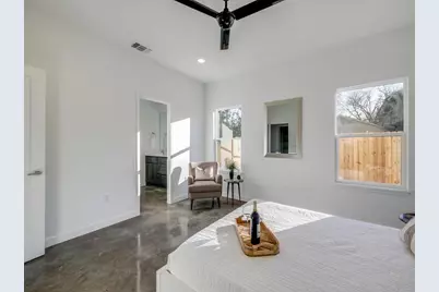 5600 William Holland Avenue #B, Austin, TX 78756 - Photo 17