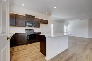 618 Waterway, Hutto, TX 78634 - Photo 13