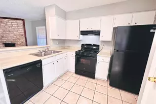 9808 Roxanna Dr, Austin, TX 78748 - Photo 11