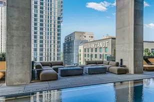 610 Davis St, Austin, TX 78701 - Photo 23