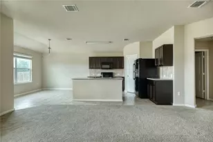 219 Screech Owl Dr, Kyle, TX 78640 - Photo 5