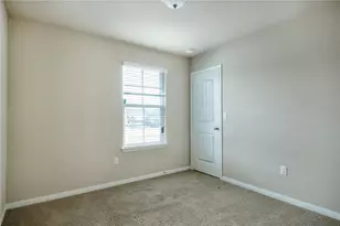 219 Screech Owl Dr, Kyle, TX 78640 - Photo 15