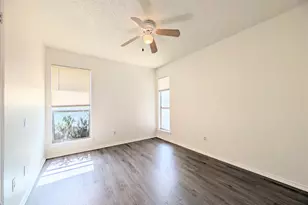 2036 Redwing Way, Round Rock, TX 78664 - Photo 13