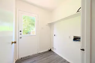 2036 Redwing Way, Round Rock, TX 78664 - Photo 11