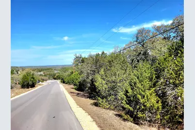 2066 Stallion Springs Drive, Fischer, TX 78623 - Photo 7