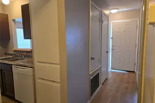 1011 Ridgemont St, Round Rock, TX 78664 - Photo 3