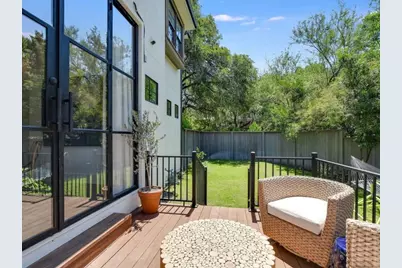 2000 Raleigh Avenue, Austin, TX 78703 - Photo 17