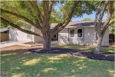 2202 Donna Drive, Taylor, TX 76574 - Photo 37
