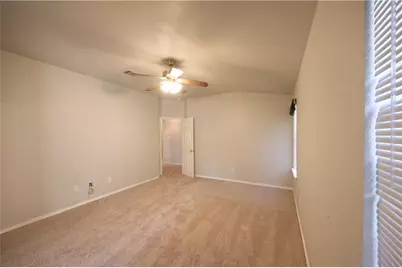 2001 Charlotte Way, Round Rock, TX 78664 - Photo 17