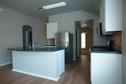 18704 Dry Pond Drive, Pflugerville, TX 78660 - Photo 5
