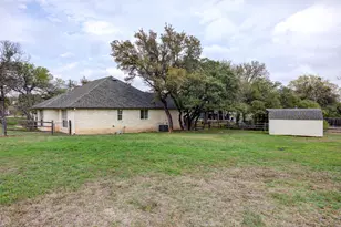 805 Kemp Hills Dr, Austin, TX 78737 - Photo 29