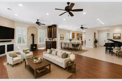 109 Crystal Springs Drive, Georgetown, TX 78633 - Photo 5