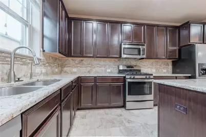 7220 Wyoming Springs Drive #203, Round Rock, TX 78681 - Photo 5